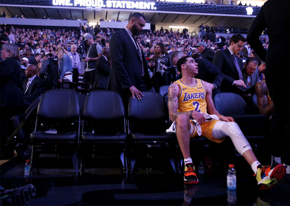 Lonzo Ball lần đầu lên tiếng về các tin đồn: Bị trade thì tôi đi thôi, gì mà căng? Lonzo Ball lần đầu lên tiếng về các tin đồn: Bị trade thì tôi đi thôi, gì mà căng?
