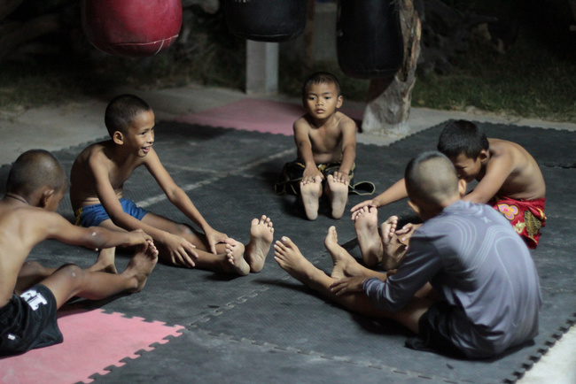 Buakaw - Niềm tự hào của người dân Surin Buakaw - Niềm tự hào của người dân Surin