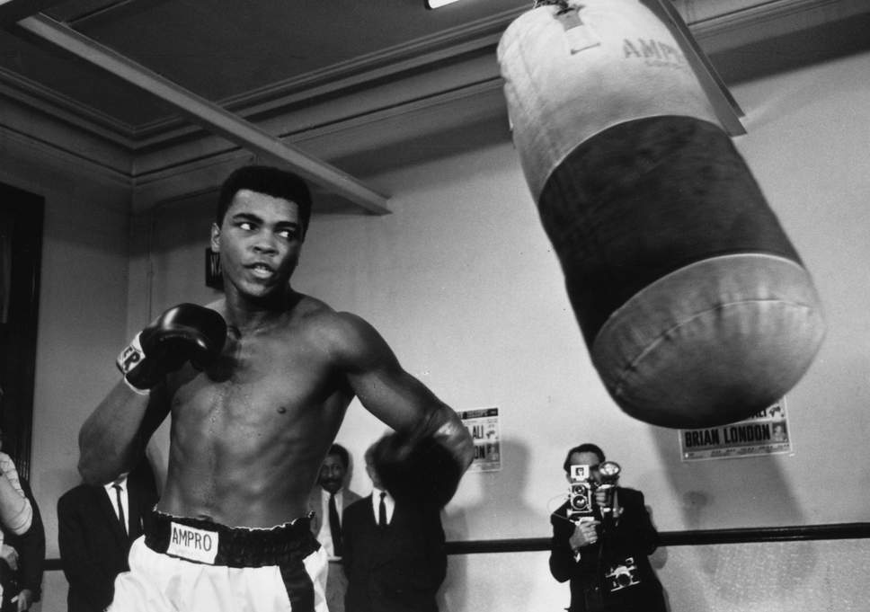 Lý giải công thức thành công của Muhammad Ali