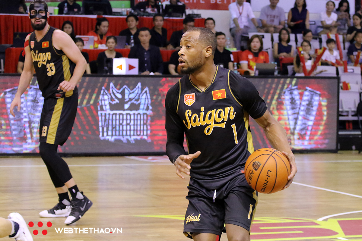Chùm ảnh: Mê mẩn với cực phẩm áo đấu Saigon Heat phiên bản City Edition dành riêng cho vòng Playoffs