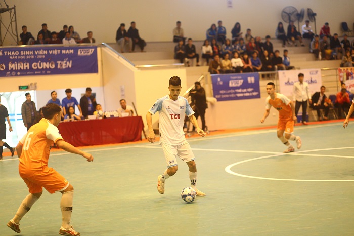 Kỹ Thuật Công Nghiệp bảo vệ thành công ngôi vương tại VUG 2019 khu vực Thái Nguyên