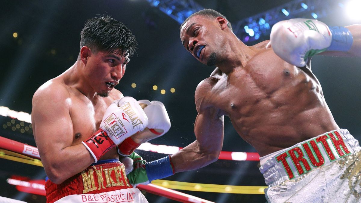 Mikey Garcia nói gì sau khi thượng đài với Errol Spence?