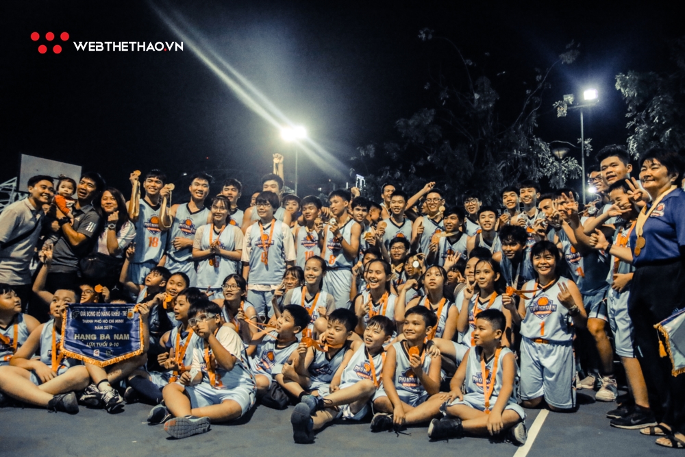 Bóng rổ U18 Năng khiếu - Trẻ TP HCM: Chức vô địch gọi tên Phú Nhuận và Bùi Anh Khoa Bóng rổ U18 Năng khiếu - Trẻ TP HCM: Chức vô địch gọi tên Phú Nhuận và Bùi Anh Khoa