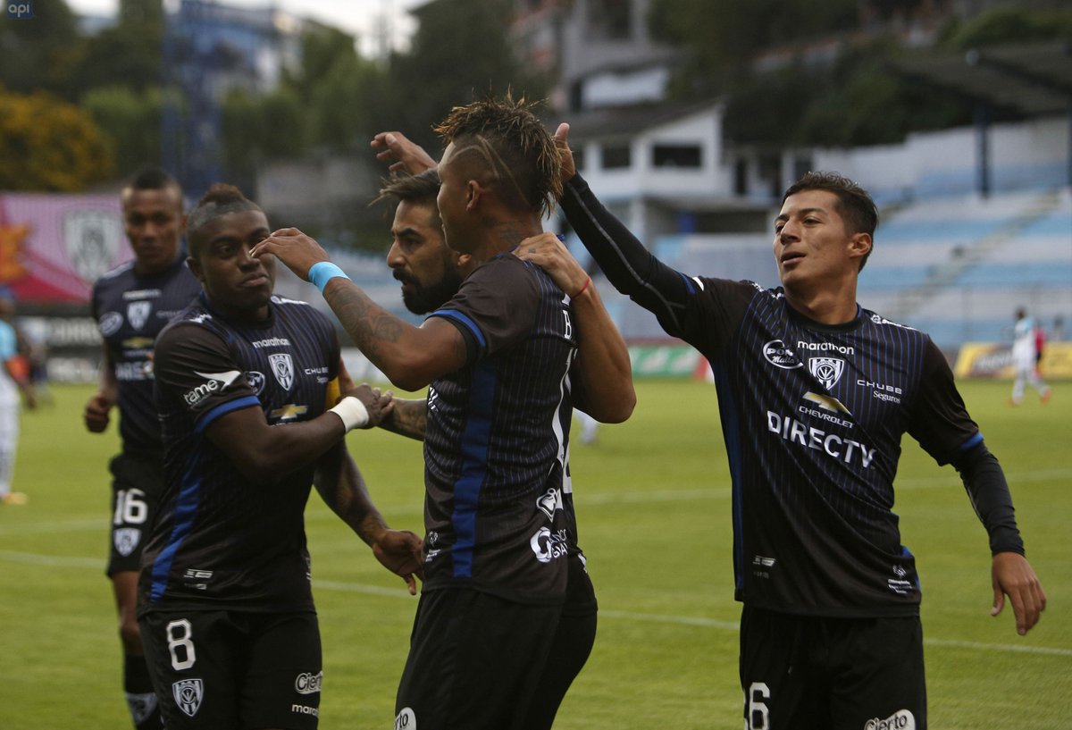 Nhận định Union Santa Fe vs Independiente del Valle 07h30, 21/03 (lượt đi vòng 1/32 Copa Sudamericana)