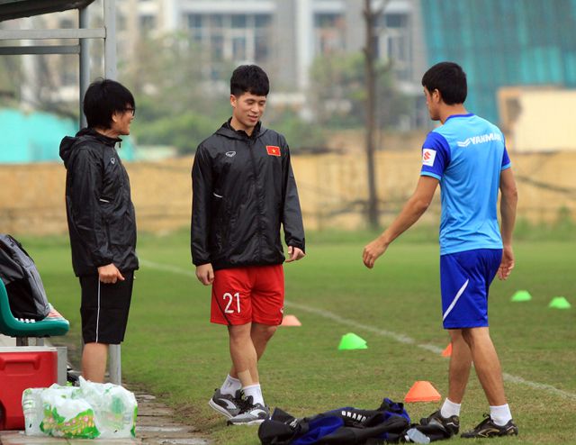 Đình Trọng tập riêng, nguy cơ bỏ lỡ trận ra quân của U23 Việt Nam