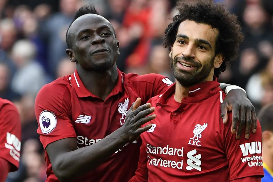 HLV Klopp lý giải nguyên nhân thực sự đằng sau phong độ trái ngược của Salah và Mane