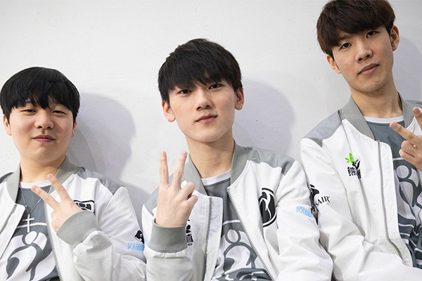 5 đội đầu tiên có nguy cơ bị loại khỏi vòng Playoff LPL Mùa Xuân 2019 5 đội đầu tiên có nguy cơ bị loại khỏi vòng Playoff LPL Mùa Xuân 2019