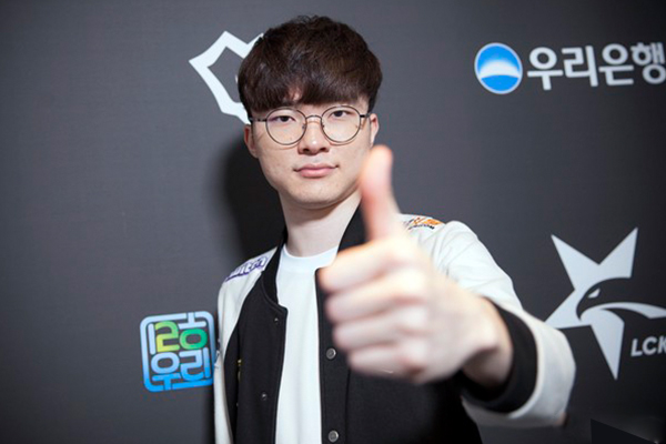 Đội hình tiêu biểu LCK Mùa Xuân 2019 tuần 8