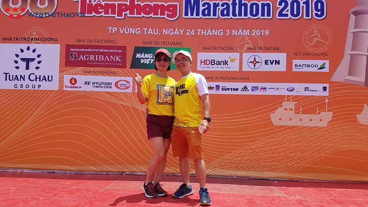 2000 runner "ùn ùn" đổ về Vũng Tàu nhận bib Tiền Phong Marathon 2019