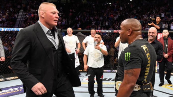 Daniel Cormier dọa 'đập' Brock Lesnar ở... Wrestle Mania