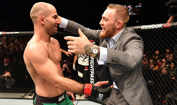 Bất chấp tin đồn chia tay, Conor McGregor vẫn sẽ ở lại SBG? Bất chấp tin đồn chia tay, Conor McGregor vẫn sẽ ở lại SBG?