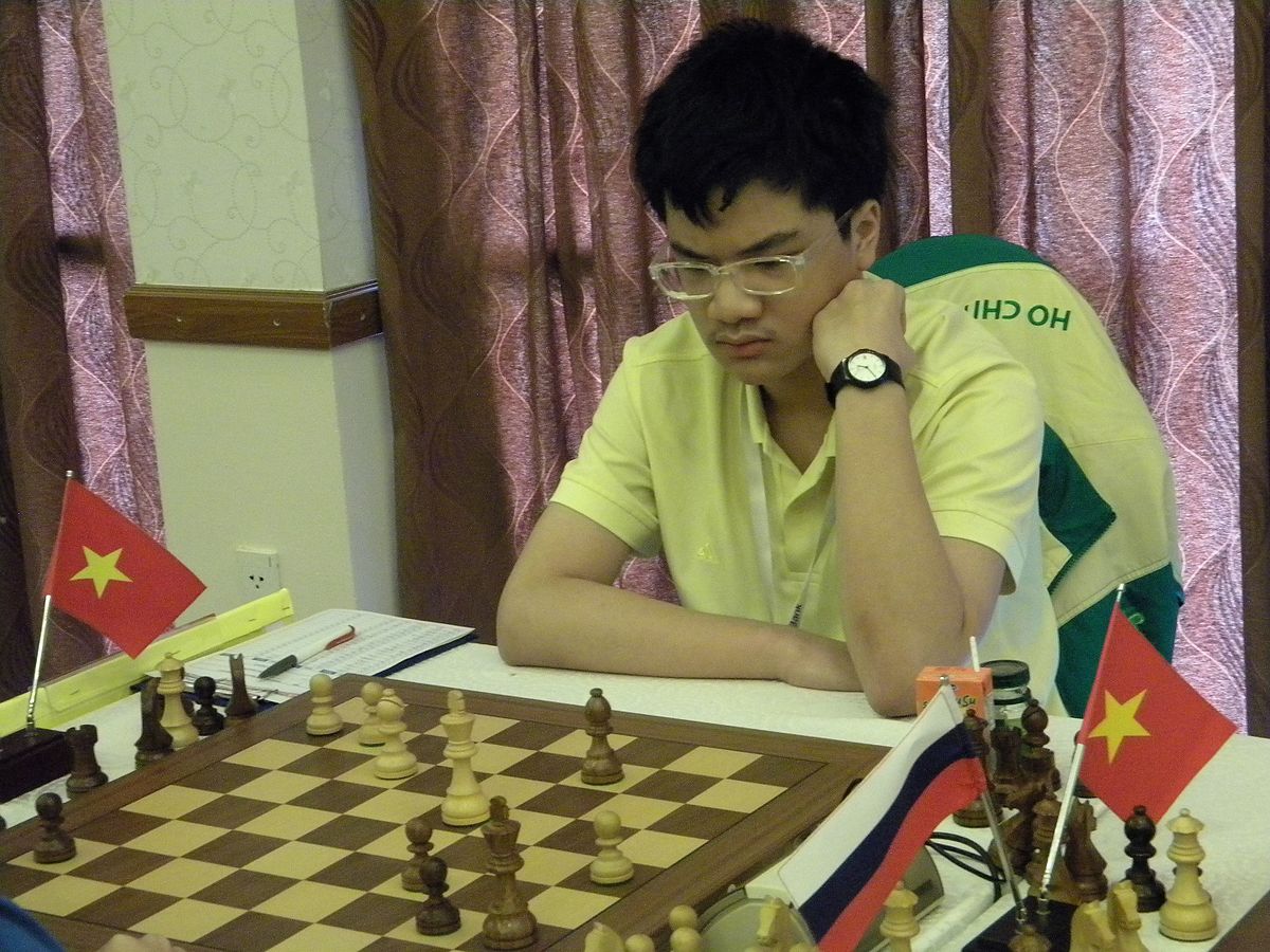 Ván 4 Sharjah Masters 2019: Anh Khôi đánh bại nhà vô địch bàn 3 giải đồng đội thế giới