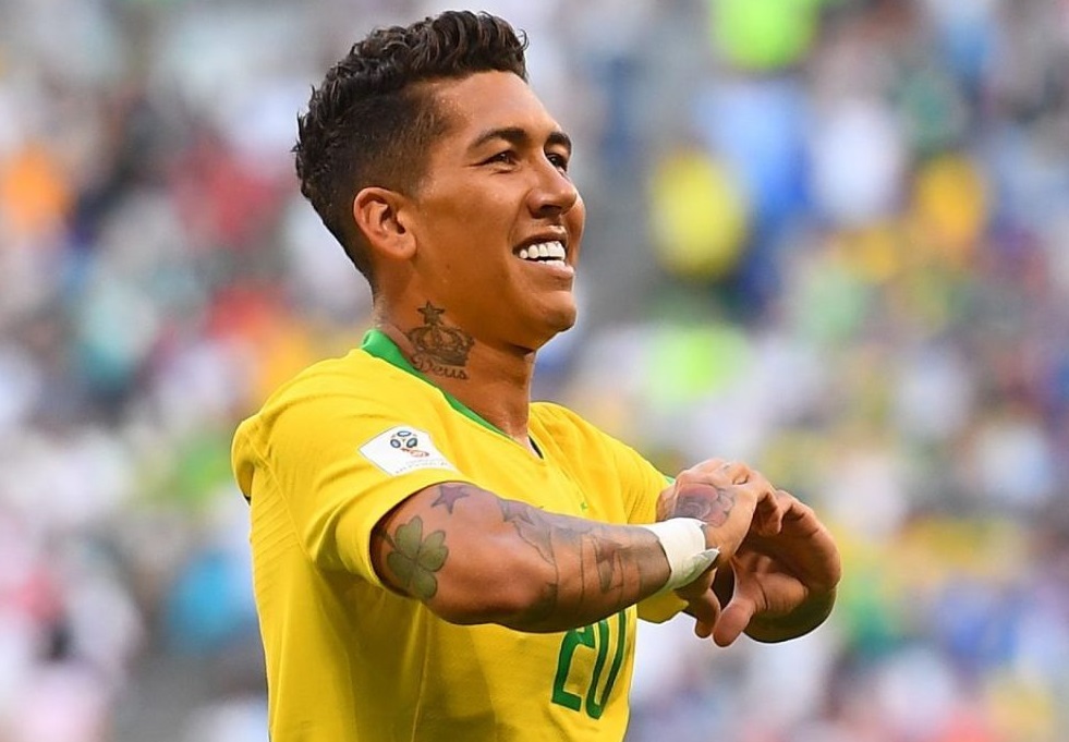 Firmino thể hiện tốc độ tuyệt vời khi ghi bàn cho Brazil trước CH Séc