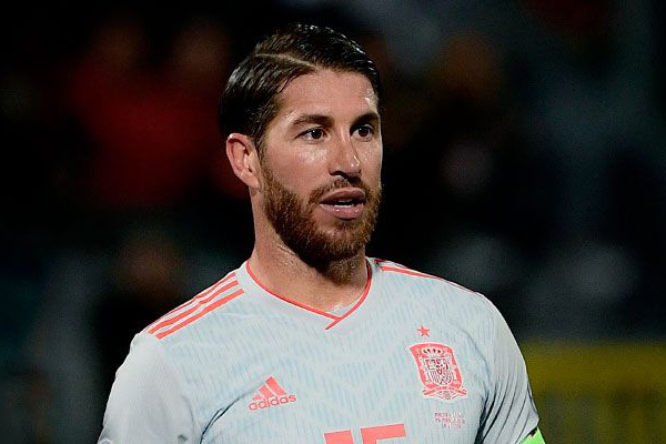 Hạ Malta, Sergio Ramos cân bằng kỷ lục thắng khó tin của Casillas