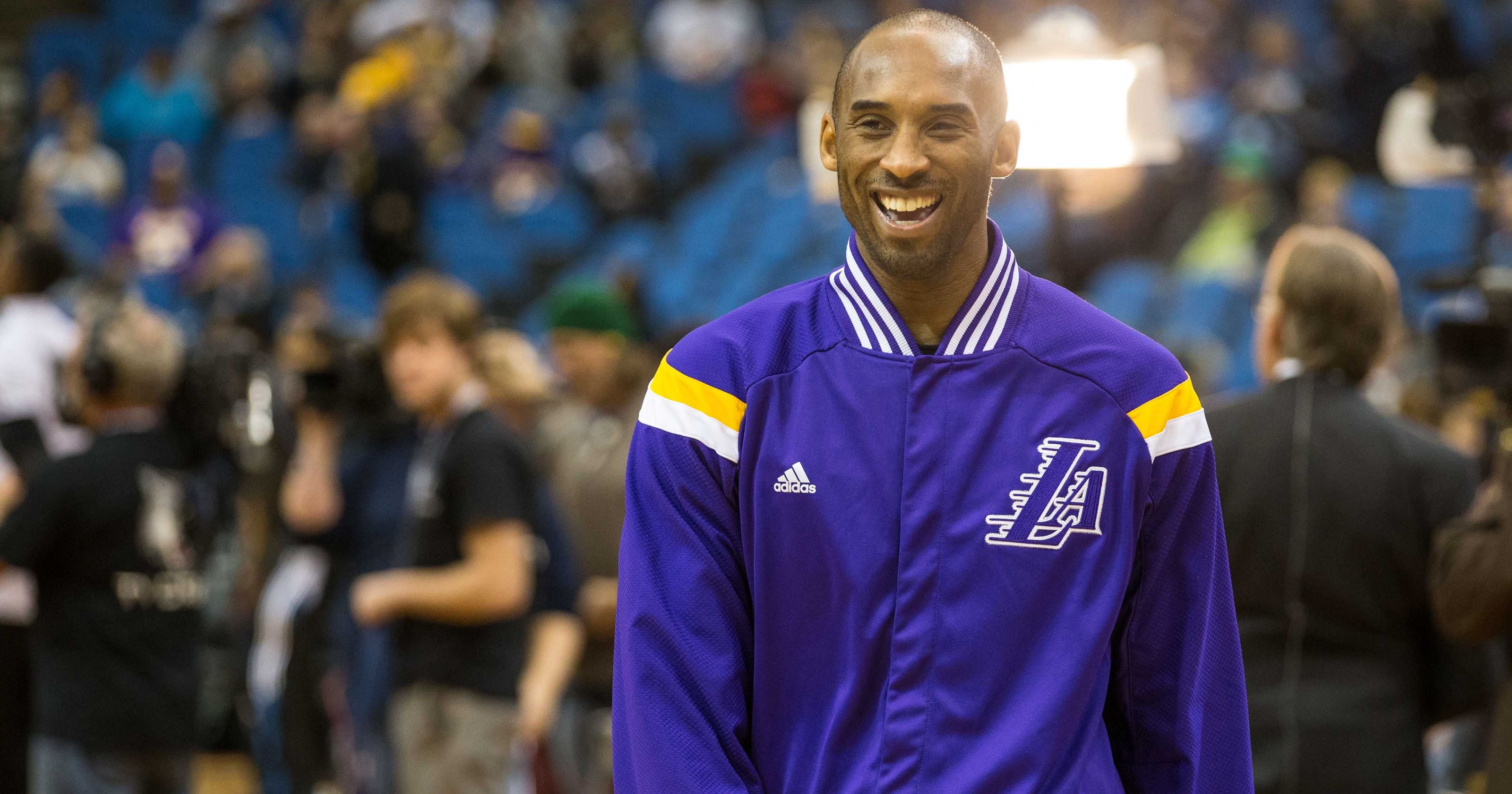 Giữa bản thân, Michael Jordan và LeBron James, Kobe Bryant chọn ai là người giỏi nhất?