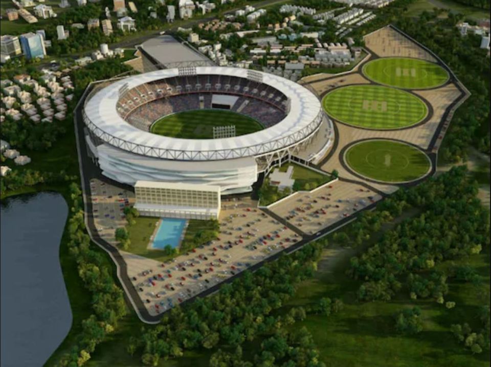 12 kiệt tác SVĐ chuẩn bị được trình làng cùng San Siro