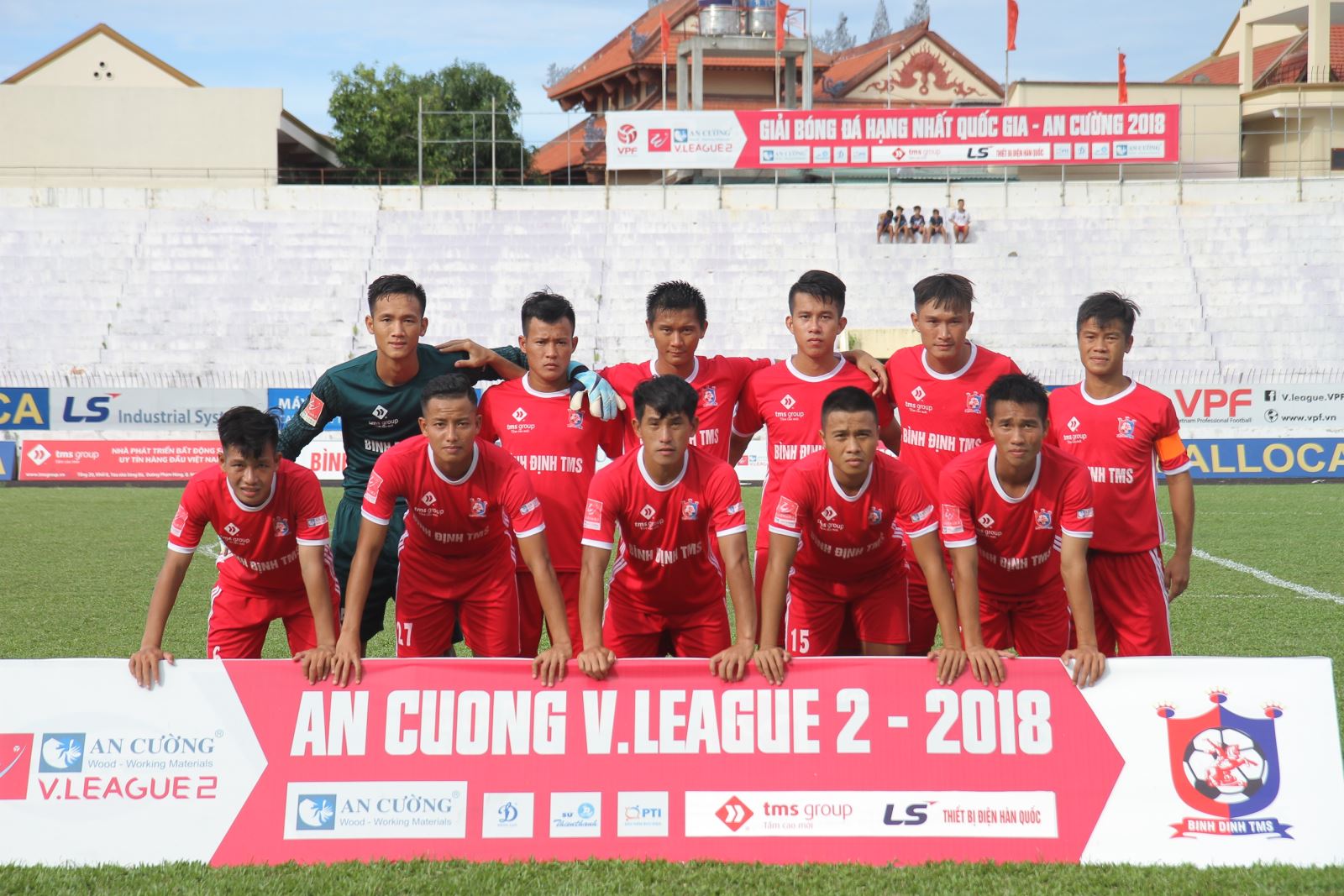 Không có tiền chỉ còn tình, đội Bình Định “ráng đá” để không bỏ cuộc giữa chừng