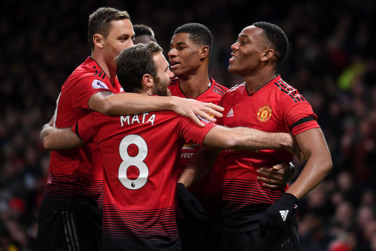 Lịch thi đấu bóng đá hôm nay 30/3: Man Utd tiếp đón Watford