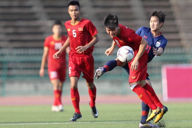 Kết quả U19 Việt Nam vs U19 Thái Lan (1-0): Tiểu Công Phượng ghi bàn, U19 Việt Nam lên ngôi vô địch