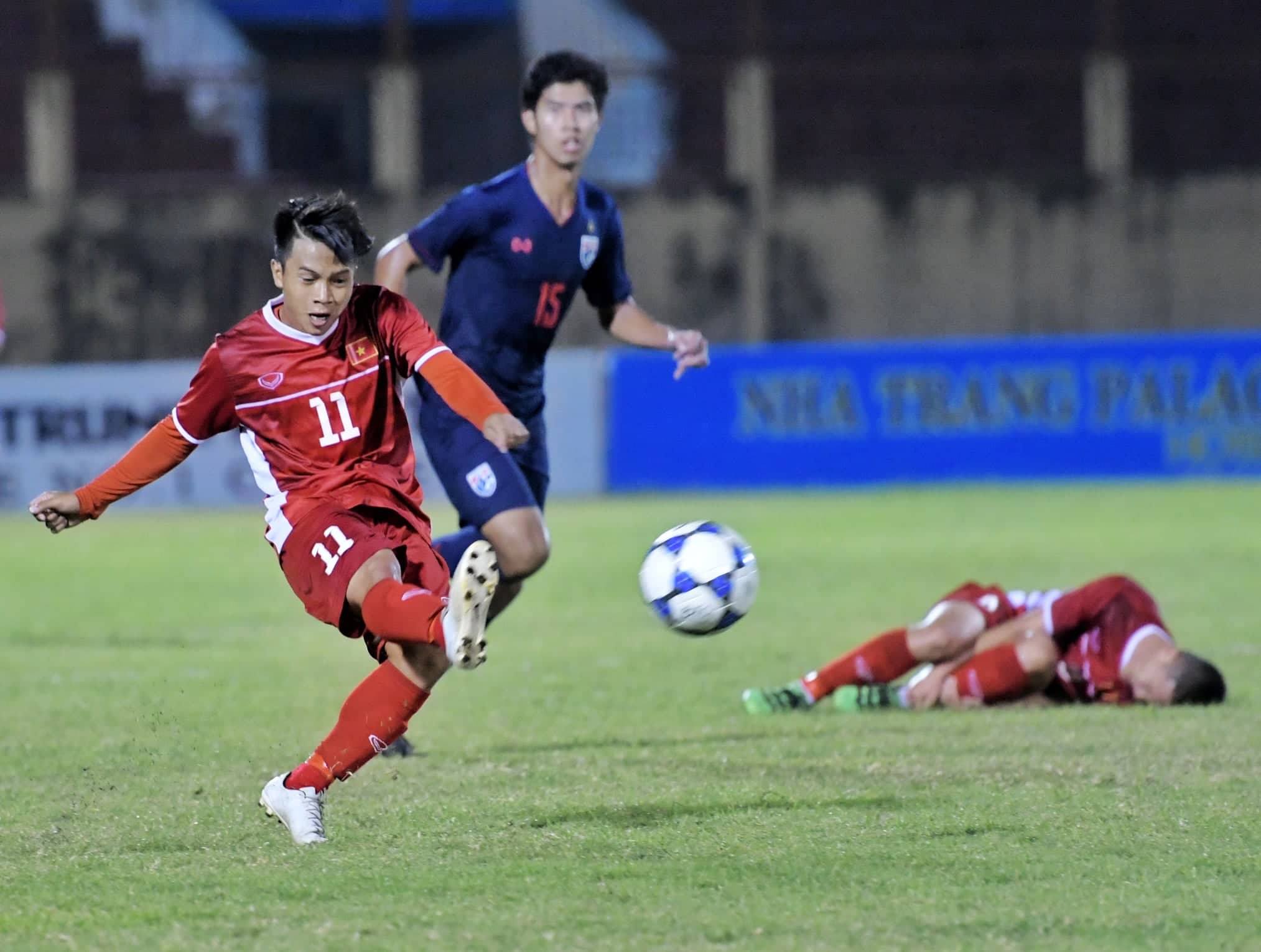 U19 Việt Nam vs U19 Thái Lan: “Tiểu Công Phượng” giáp mặt với sao trẻ Leicester