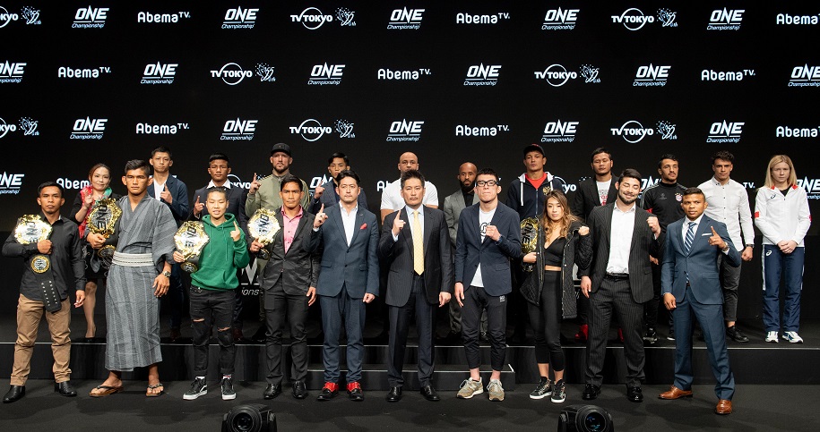Dàn sao ONE Championship nói gì tại buổi họp báo ONE: A NEW ERA ở Tokyo? Dàn sao ONE Championship nói gì tại buổi họp báo ONE: A NEW ERA ở Tokyo?