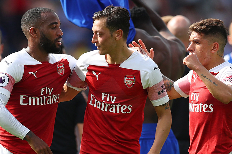 Lịch thi đấu bóng đá hôm nay 1/4: Arsenal chạm trán Newcastle