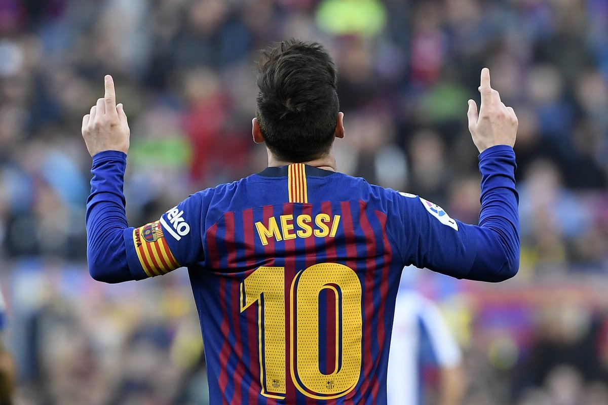 Thống kê về bàn thắng của Messi khi không có Xavi, Neymar và Iniesta làm câm lặng chỉ trích