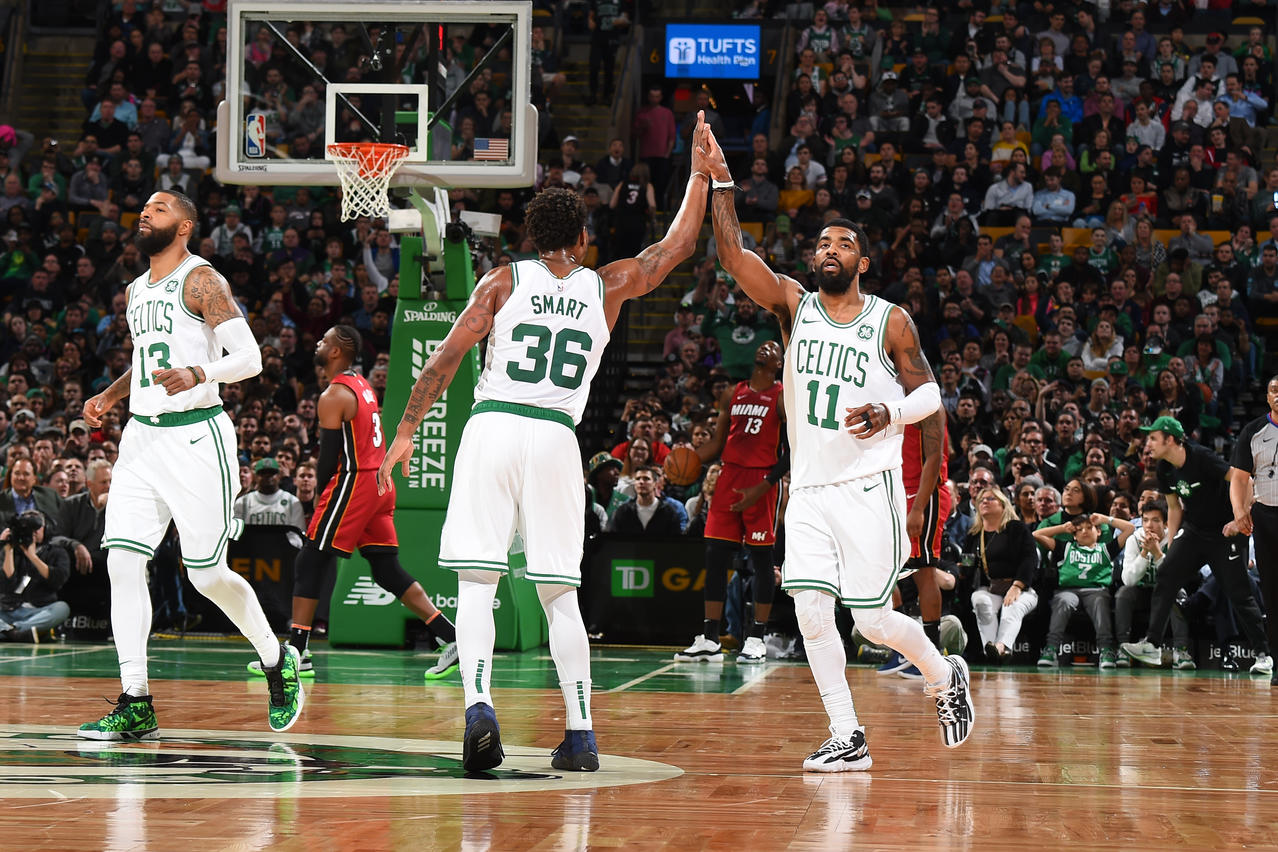 Điệu nhảy cuối không được trọn vẹn của Dwyane Wade ở TD Garden