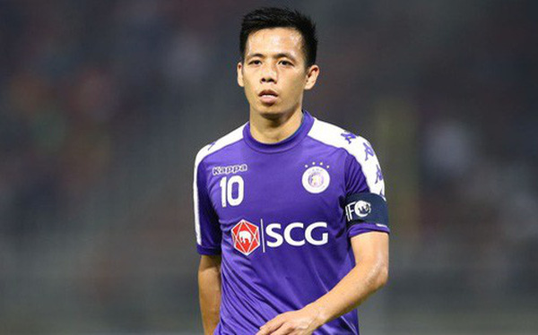 Lộ nguyên nhân Văn Quyết sút hỏng phạt đền trong trận đấu với Yangon Utd