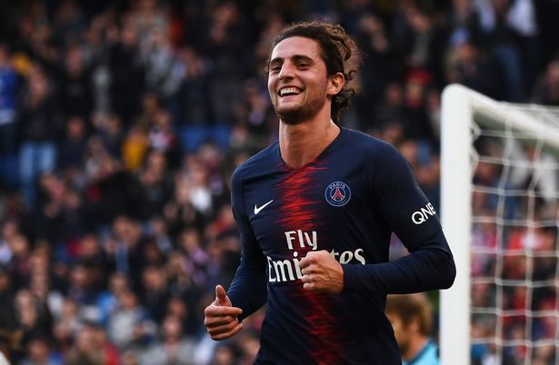 Tin chuyển nhượng tối 2/4: Liverpool nhận tin buồn từ sao PSG