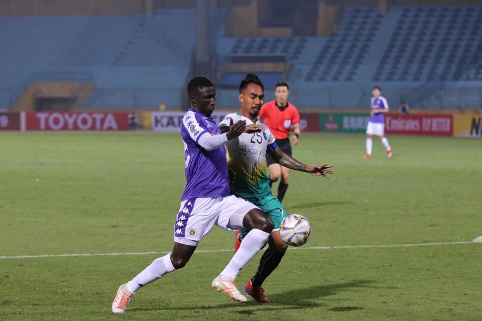 Kết quả Hà Nội FC vs Yangon United (0-1): Bỏ lỡ phạt đền, Hà Nội FC tự bắn vào chân mình tại Hàng Đẫy