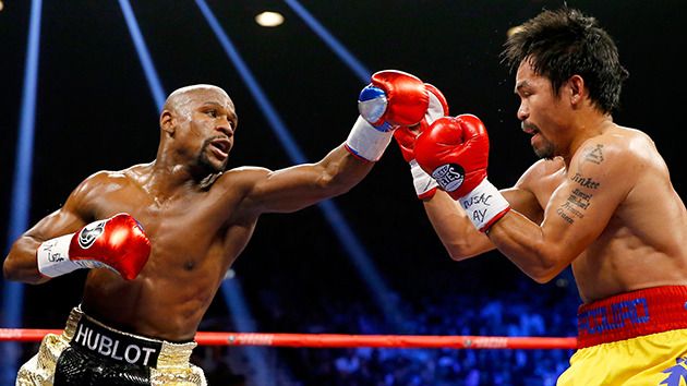 Floyd Mayweather và Manny Pacquiao cuối cùng đã chịu tái đấu... trên sân bóng rổ