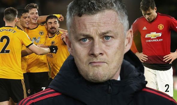HLV Solskjaer đánh giá cơ hội vào top 4 của MU sau thất bại trước Wolves