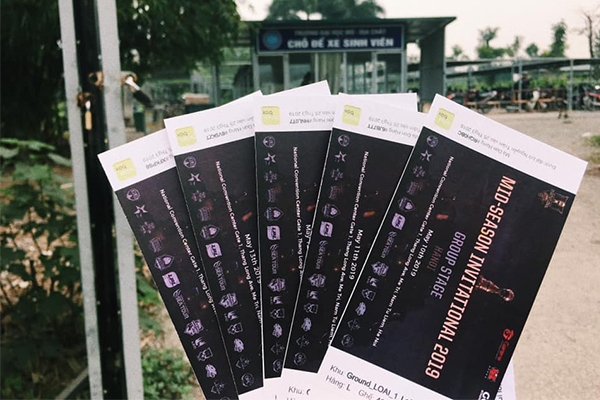 Người hâm mộ đối mặt với nạn phe vé trước thềm MSI 2019