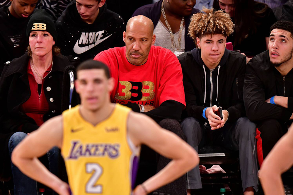 Ông bố lắm lời LaVar Ball lần đầu lên tiếng về Big Baller Brand và việc Lonzo xăm đè lên logo BBB
