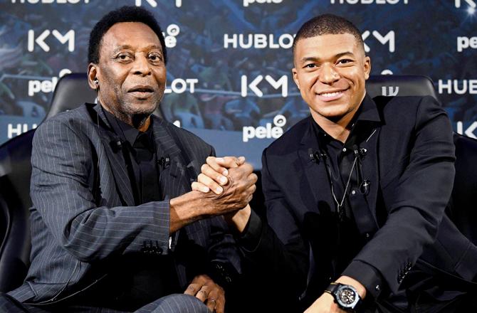 "Vua bóng đá" Pele nhập viện khẩn cấp sau khi gặp mặt Kylian Mbappe