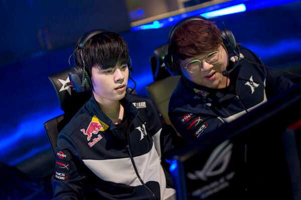 Fan cảm thấy ra sao trước cuộc đọ tài giữa Kingzone DragonX và DAMWON Gaming tại vòng 1 Playoffs LCK mùa Xuân 2019 Fan cảm thấy ra sao trước cuộc đọ tài giữa Kingzone DragonX và DAMWON Gaming tại vòng 1 Playoffs LCK mùa Xuân 2019
