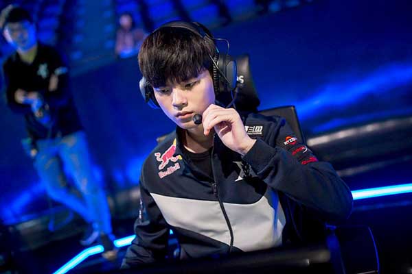 Deft KZ: "Chúng tôi sẽ lọt vào trận chung kết LCK mùa xuân năm nay"