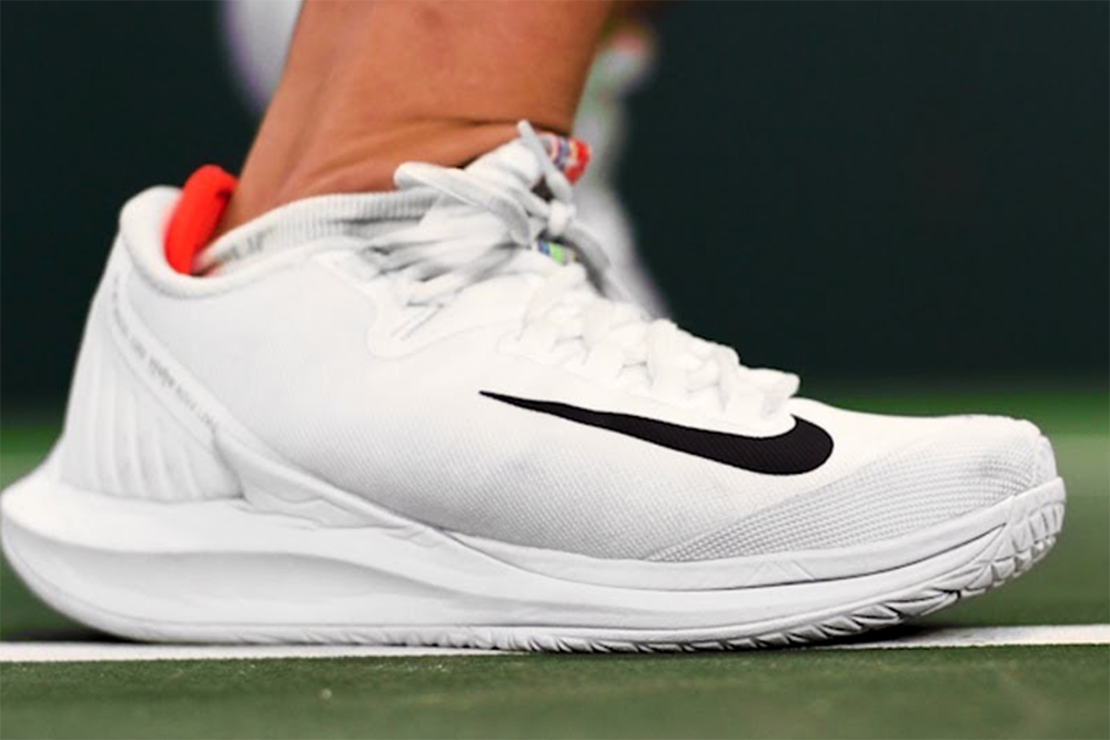 Nữ hoàng quần vợt Naomi Osaka chính thức về với đội Nike: Adidas ôm hận với pha mất sao của năm Nữ hoàng quần vợt Naomi Osaka chính thức về với đội Nike: Adidas ôm hận với pha mất sao của năm