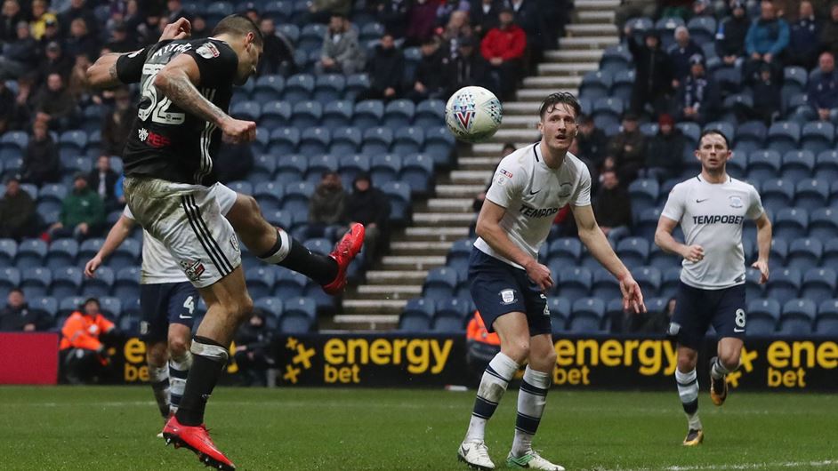 Nhận định Preston vs Leeds 01h45, 10/04 (vòng 41 hạng Nhất Anh)