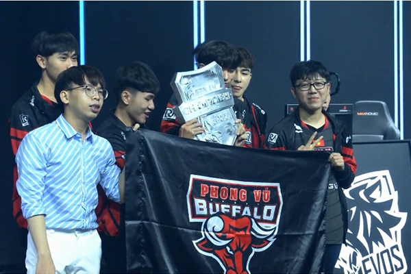 Kết quả chung kết VCS mùa xuân 2019: PVB chính thức lên ngôi vương sau khi đả bại EVOS 3-1