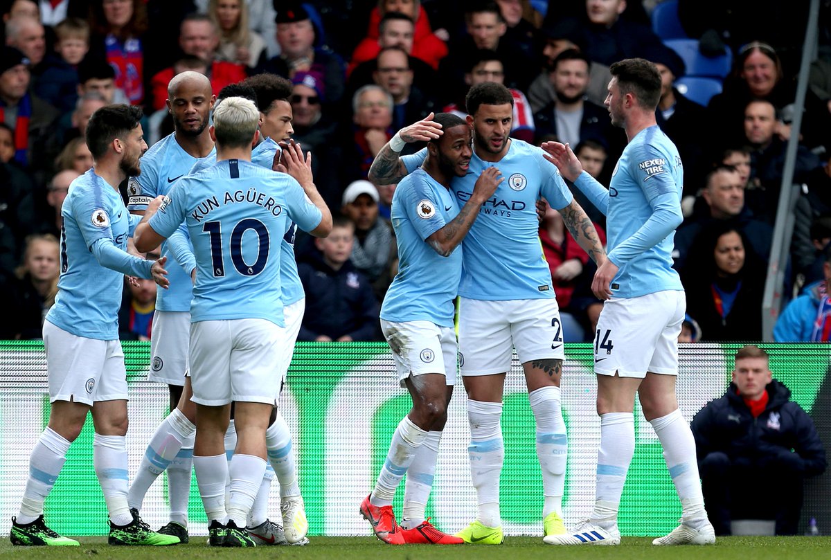 Kết quả Crystal Palace vs Man City (1-3): Sterling tỏa sáng, Man City trở lại ngôi đầu bảng