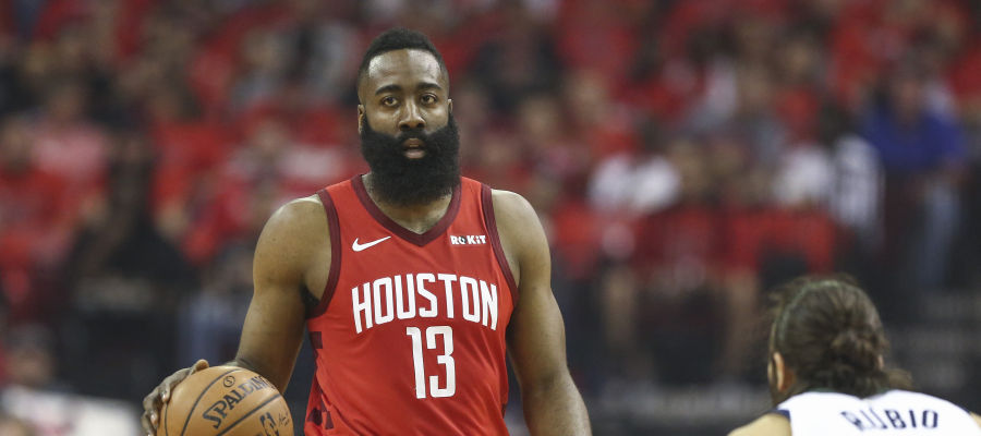 Ricky Rubio giải thích về tình huống phòng ngự James Harden gây bão tại Game 1