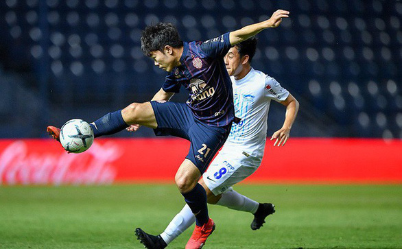 Buriram Utd gặp đối thủ yếu, Xuân Trường liệu có "cửa" ra sân cuối tuần này?