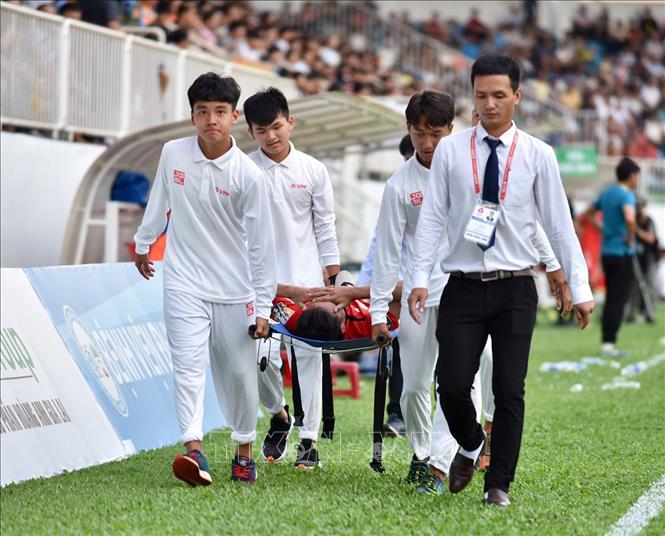 Giữa cơn bão chấn thương, HAGL sẽ đấu với Quảng Nam bằng cách nào?