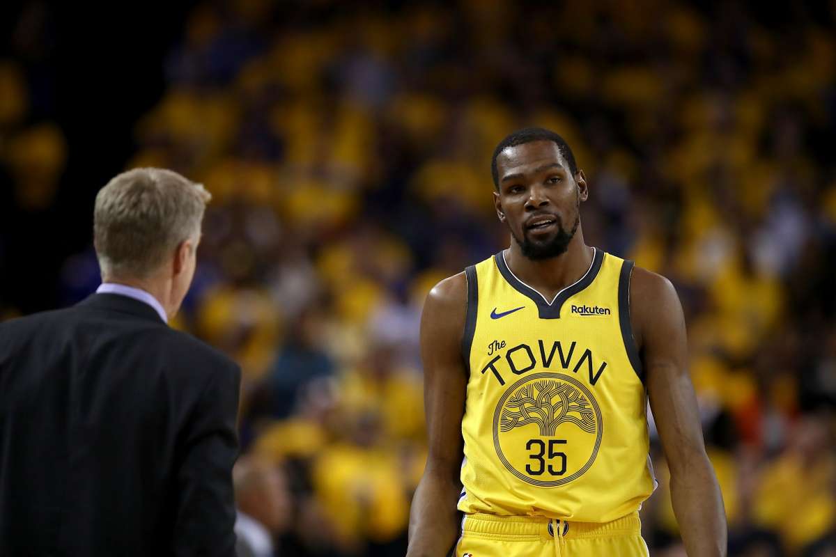 Góc "drama" Warriors: Liệu Steve Kerr và Kevin Durant có đang hòa thuận?