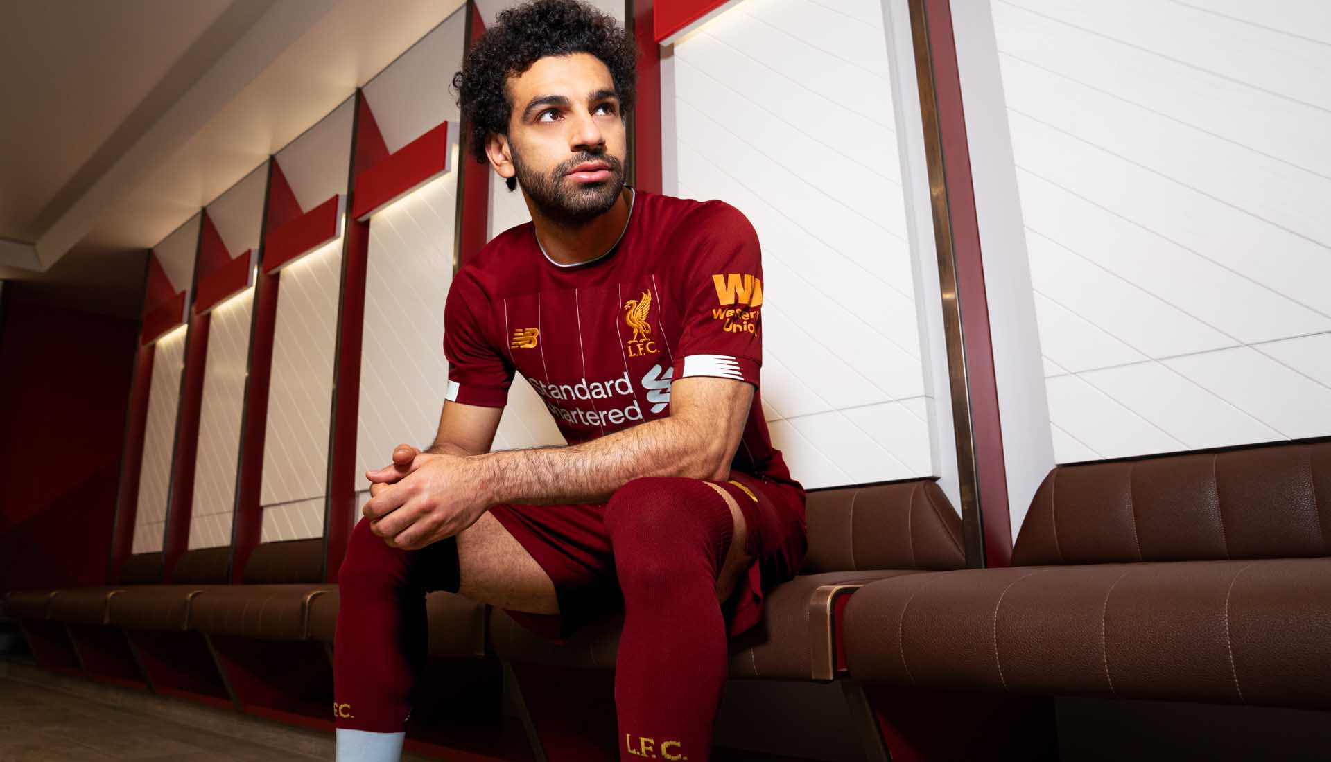 New Balance ra mắt áo sân nhà của Liverpool mùa giải 2019/20