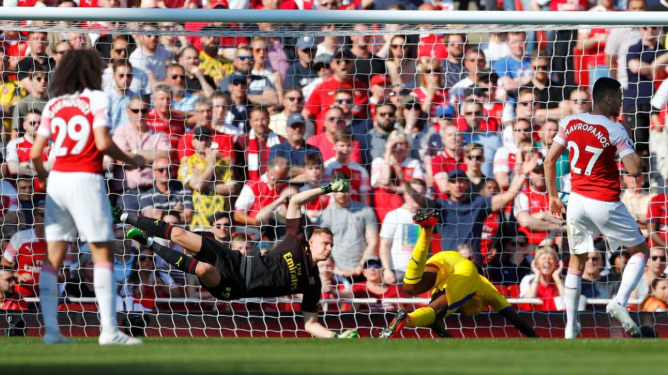 Hàng thủ mắc lỗi khó tin, Ozil, Aubameyang không gánh nổi và các điểm nhấn khi Arsenal thua sốc Crystal Palace
