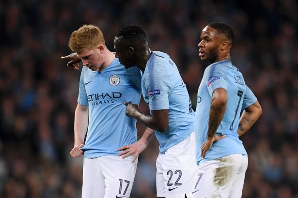 MU dễ thở khi Man City nhận tin xấu về De Bruyne trước trận derby