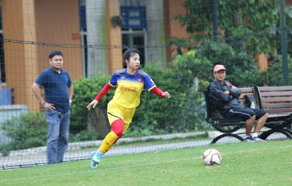 Hot girl đẹp tựa thiên thần cùng U19 Việt Nam tranh vé dự VCK U19 nữ châu Á 2019